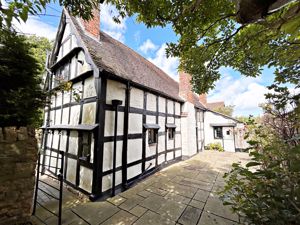 Rear- click for photo gallery